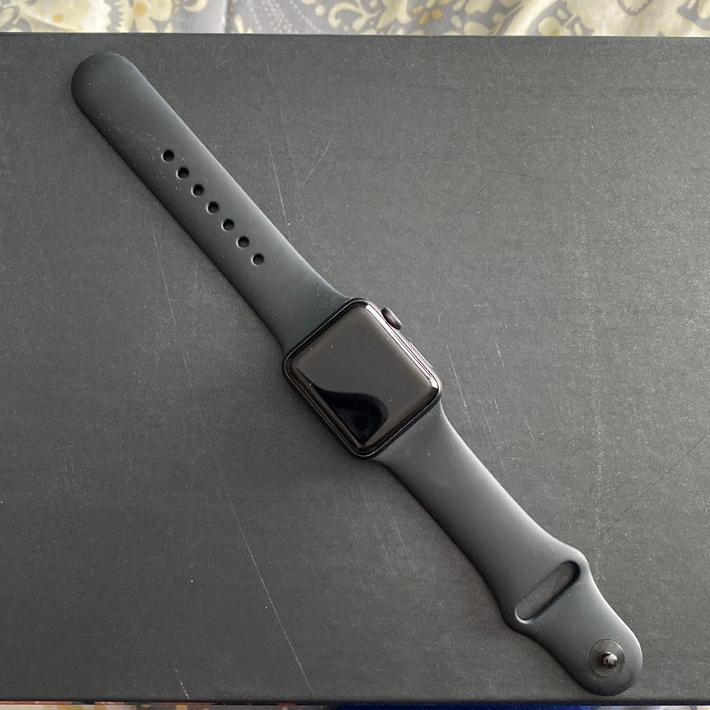 Apple Watch Series 3 (GPS)